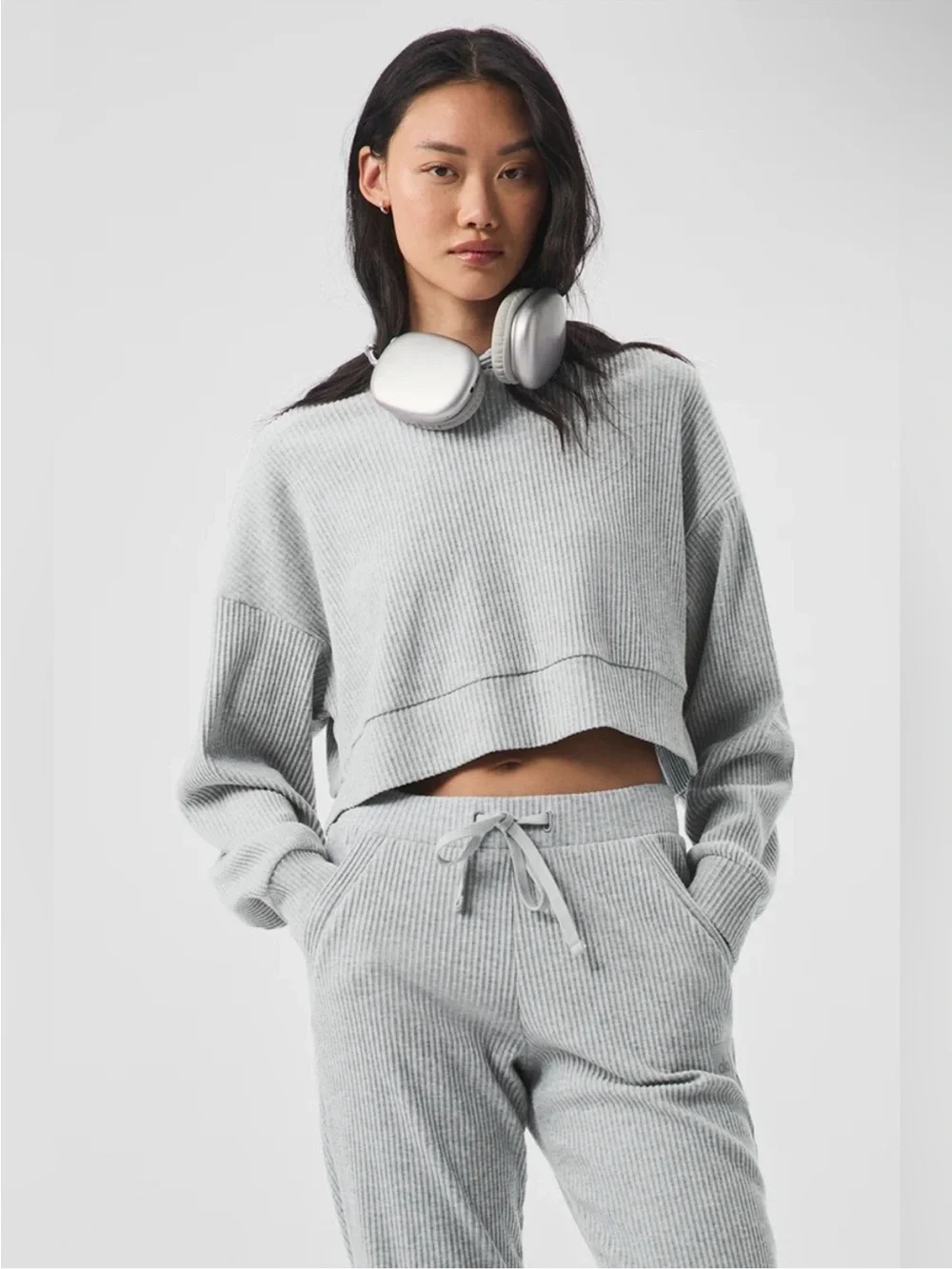 ALO Yoga Muse Ribbed Crop Top Hoodie Women’s Size Medium In Grey